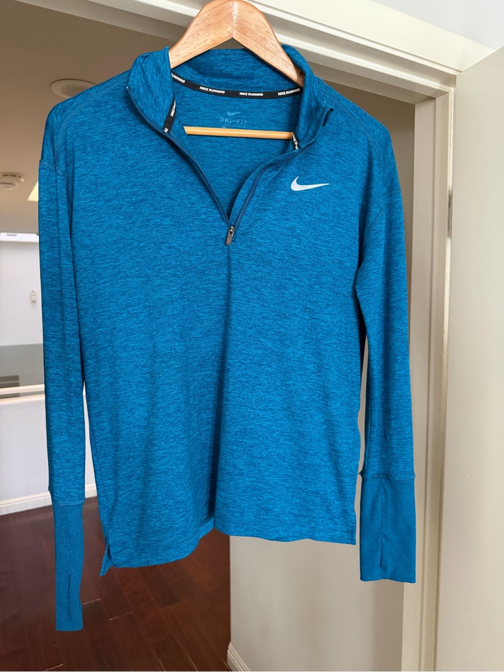 Nike Women's Teal Blue Long-Sleeve Dri-FIT Quarter Zip